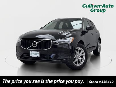 Used 2019 Volvo XC60 T5 Momentum w/ Premium Package