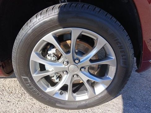 Used 2021 Jeep Grand Cherokee Summit w/ Platinum Series Group image 59