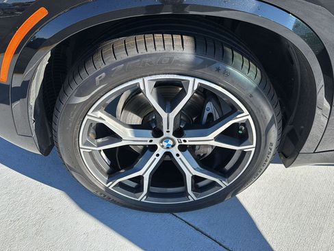 Certified 2024 BMW X5 sDrive40i w/ M Sport Package image 31