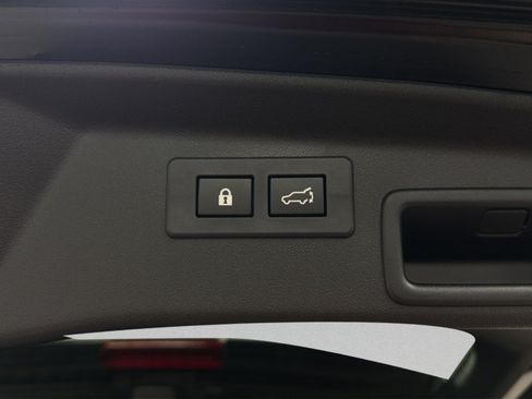 Certified 2026 Subaru Outback Touring XT AWD/4WD image 36