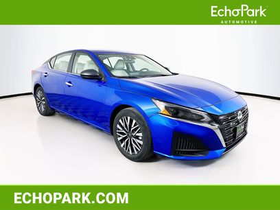 Used 2025 Nissan Altima 2.5 SV