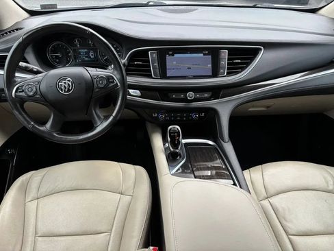 Used 2019 Buick Enclave Premium AWD/4WD image 21