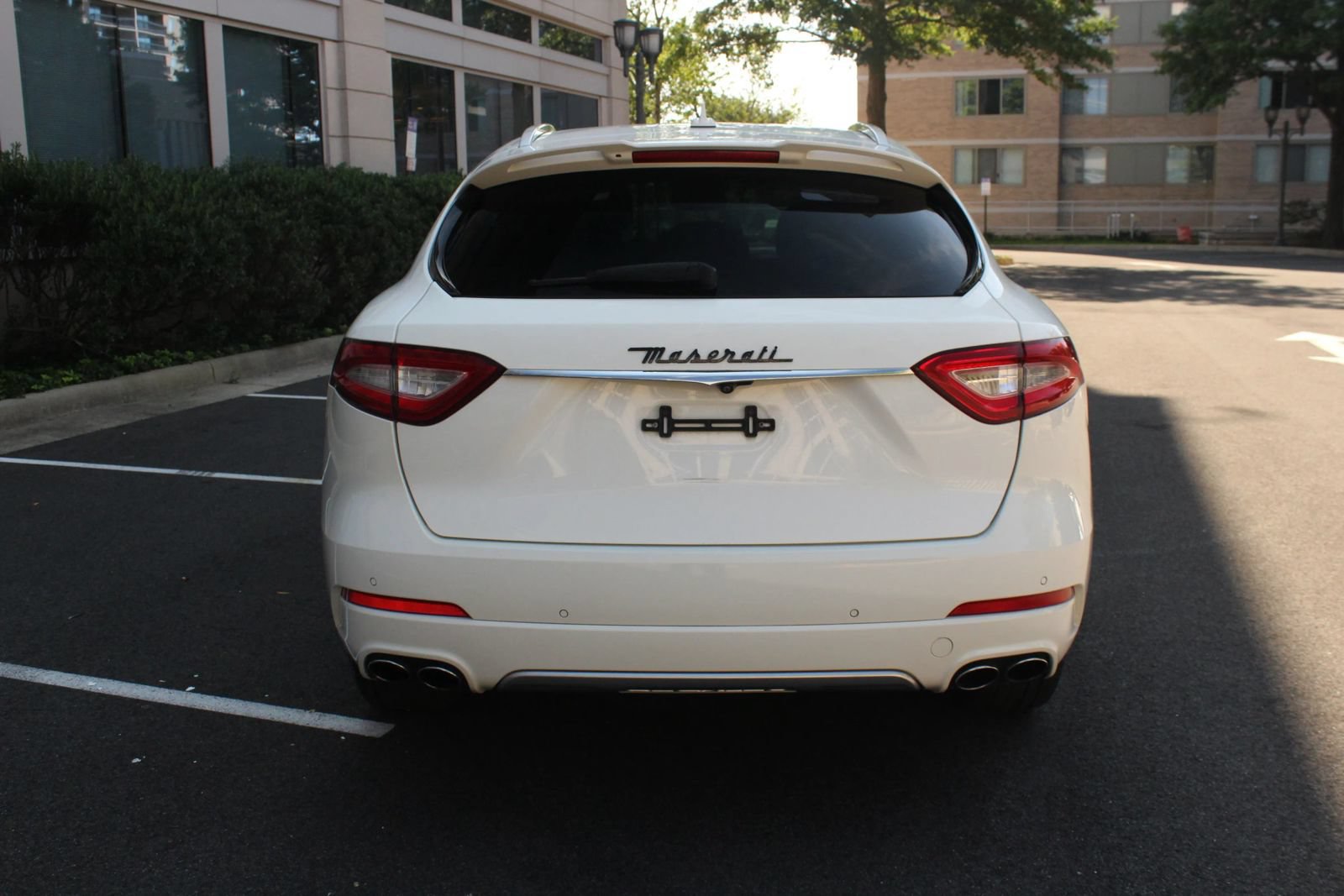 Used 2017 Maserati Levante w/ Sport Package AWD/4WD image 9