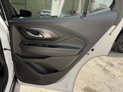 Used 2019 GMC Terrain SLT FWD image 23