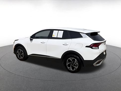 Used 2025 Kia Sportage LX image 15