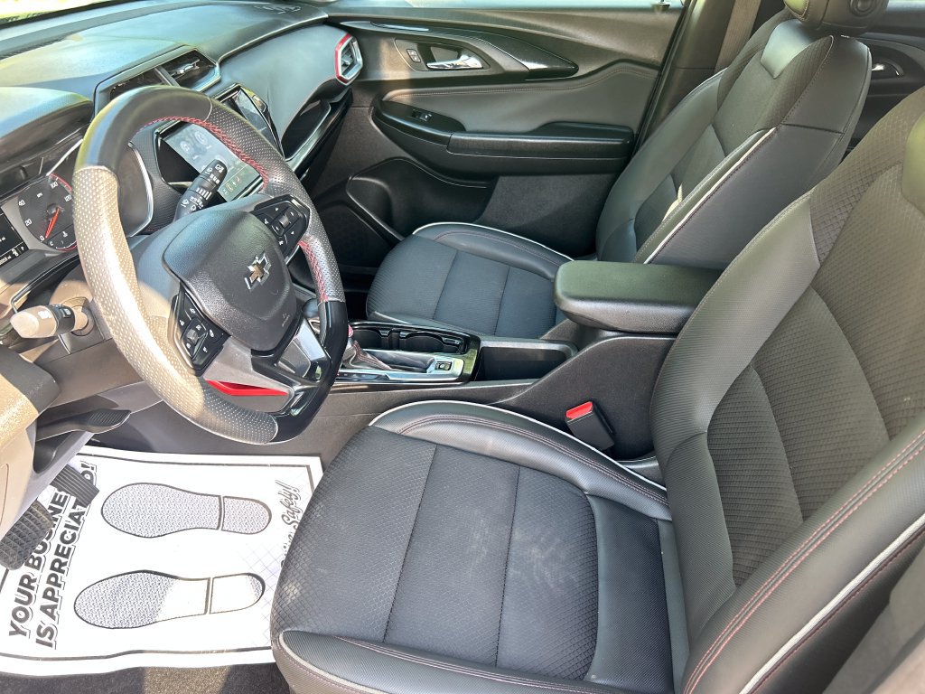 Used 2023 Chevrolet TrailBlazer RS w/ Convenience Package AWD/4WD image 12