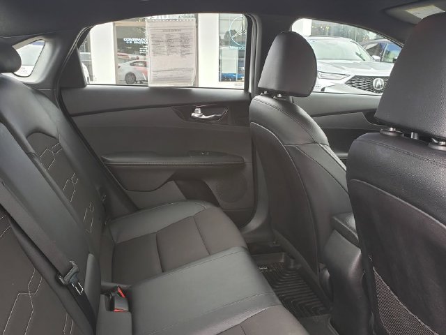 Used 2022 Kia Forte GT-Line FWD image 16