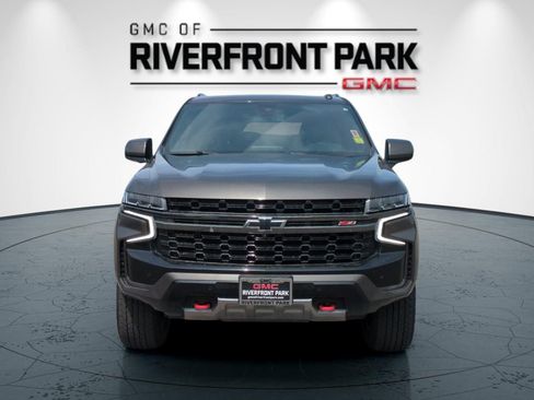 Used 2021 Chevrolet Tahoe Z71 w/ Z71 Signature Package AWD/4WD image 8