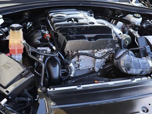Used 2022 Chevrolet Camaro LT RWD image 53