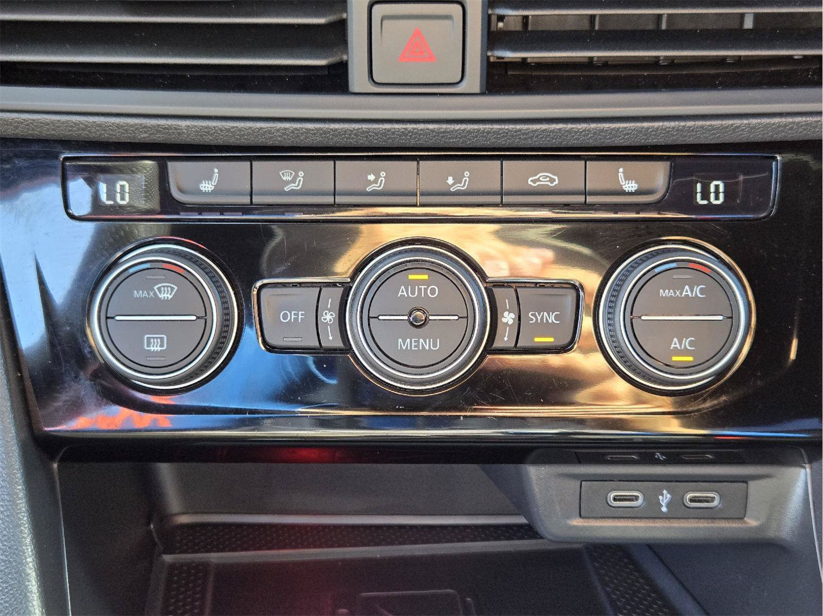 Used 2022 Volkswagen Jetta GLI Autobahn FWD image 17