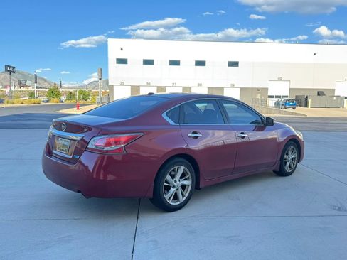 Used 2015 Nissan Altima 2.5 S FWD image 5