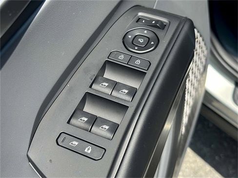 New 2026 Kia EV9 Wind image 8