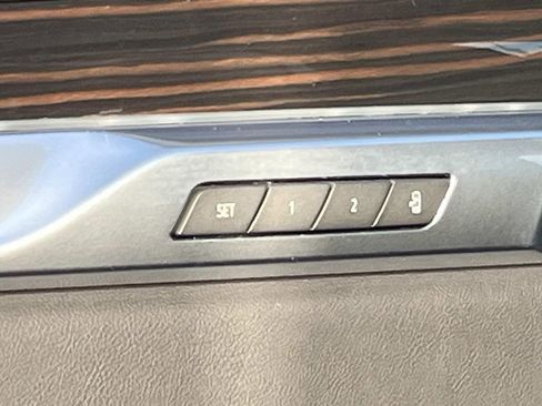 New 2026 Cadillac Escalade Luxury image 28