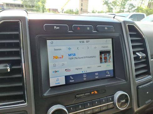 Used 2021 Ford Expedition XLT RWD image 14