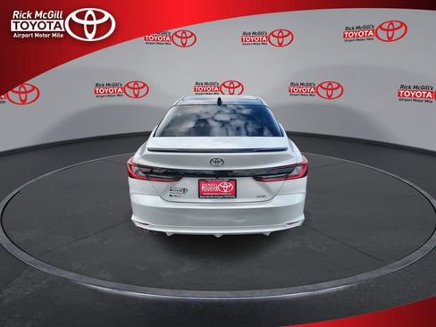 Used 2026 Toyota Camry XSE w/ Premium Package FWD image 7