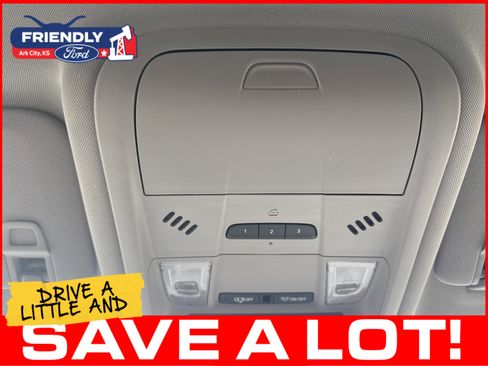 Used 2024 GMC Terrain SLT FWD image 34
