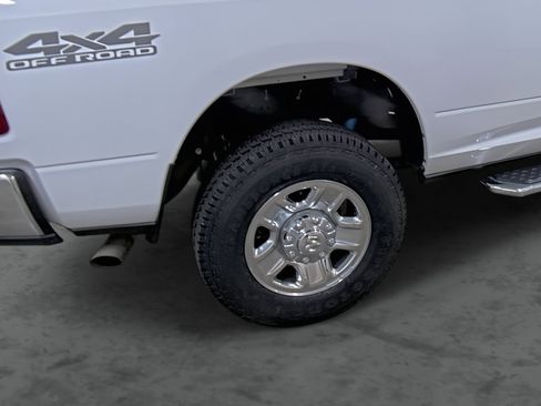 Used 2022 RAM 2500 Tradesman image 12