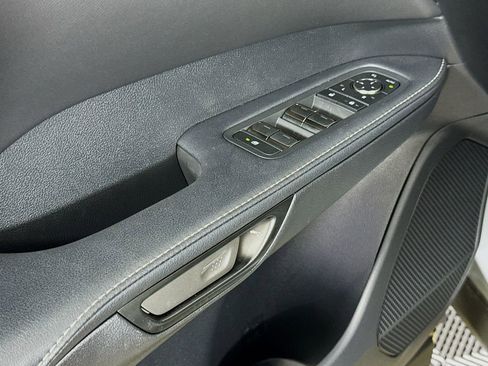 Certified 2025 Lexus RX 350 Premium w/ Accessory Package (Z1) image 18