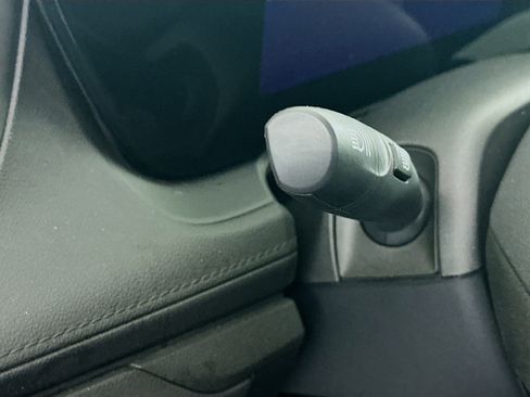 Used 2025 Buick Encore GX Preferred image 17