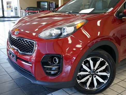 Used 2017 Kia Sportage EX image 20