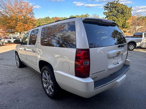 Used 2012 Chevrolet Suburban LTZ image 6