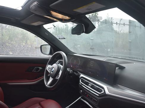 Used 2024 BMW M340i xDrive AWD/4WD image 19