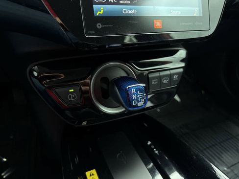 Used 2022 Toyota Prius Prime Limited image 20