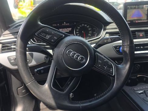 Used 2019 Audi A4 2.0T Premium image 8