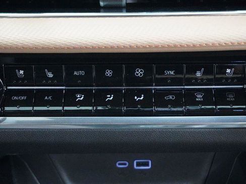 New 2026 Chevrolet Equinox ACTIV w/ Convenience Package III image 29