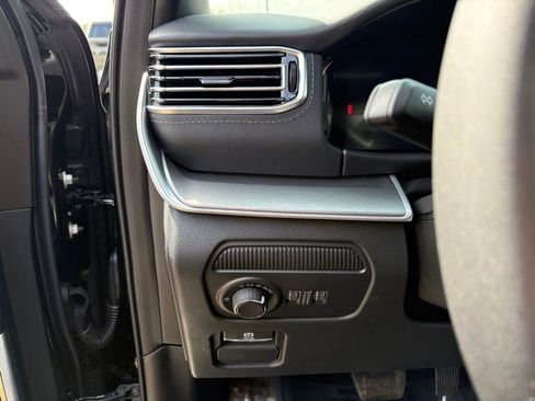 New 2026 Jeep Grand Wagoneer Limited AWD/4WD image 20
