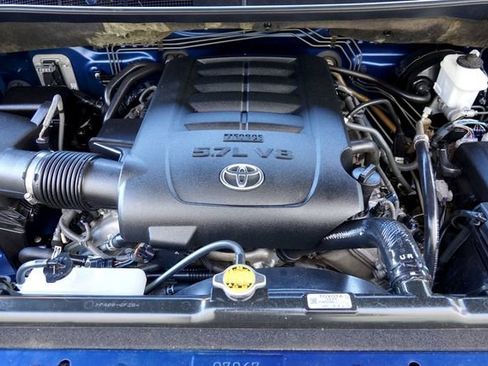 Used 2014 Toyota Tundra Limited image 6