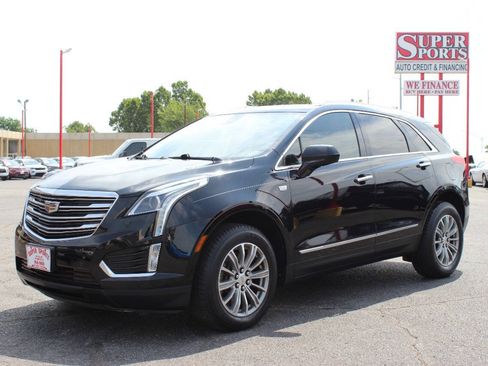 Used 2017 Cadillac XT5 Luxury w/ Driver Awareness Package image 7