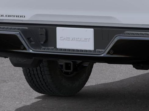Used 2026 Chevrolet Colorado Z71 AWD/4WD image 14