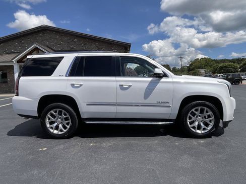 Used 2018 GMC Yukon SLT w/ Open Road Package RWD image 26