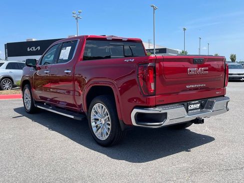 Used 2024 GMC Sierra 1500 SLT w/ SLT Premium Plus Package AWD/4WD image 5
