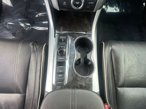 Used 2018 Acura TLX V6 SH-AWD w/ Technology Pkg image 22
