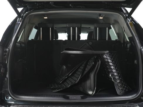 Used 2015 Toyota Highlander XLE AWD/4WD image 19
