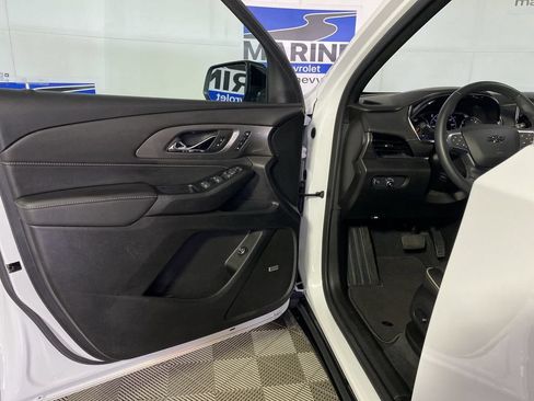 Used 2024 Chevrolet Traverse Premier w/ Redline Edition FWD image 29