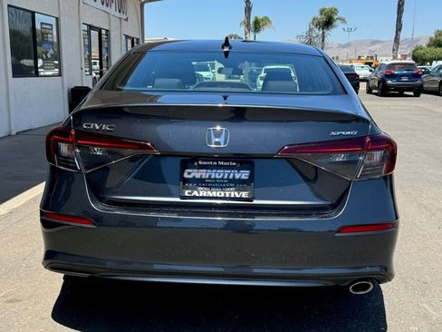 Used 2025 Honda Civic Sport image 5