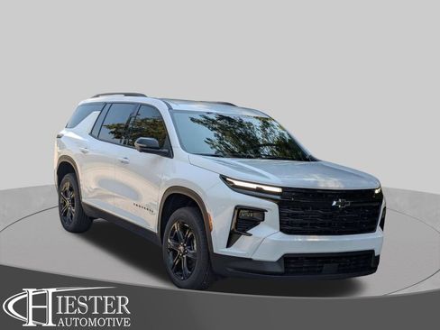 New 2027 Chevrolet Traverse LT w/ Midnight/Sport Edition FWD image 1