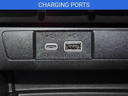 New 2026 Chevrolet Colorado ZR2 w/ Technology Package AWD/4WD image 16