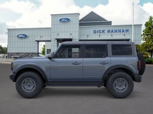 New 2025 Ford Bronco Outer Banks w/ Sasquatch Package image 4