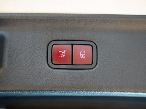 Used 2022 Mercedes-Benz S 500 4MATIC image 56