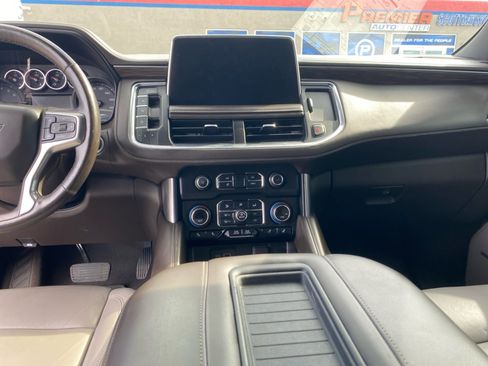 Used 2021 Chevrolet Tahoe Z71 w/ Z71 Signature Package AWD/4WD image 15