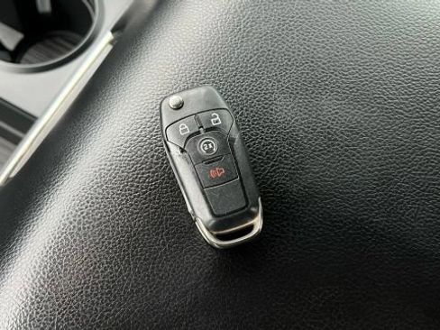 Used 2020 Ford F250 Lariat w/ Lariat Value Package image 51