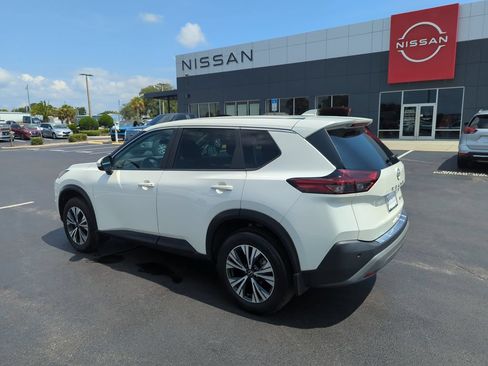 Certified 2023 Nissan Rogue SV AWD/4WD image 9