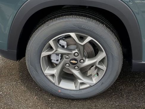 New 2026 Chevrolet Trax LT w/ LT Convenience Package image 12