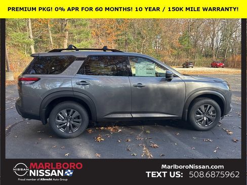 New 2025 Nissan Pathfinder SV w/ SV Premium Package image 8