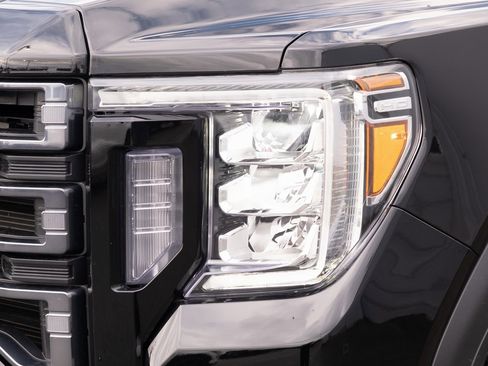 Used 2022 GMC Sierra 3500 AT4 image 22