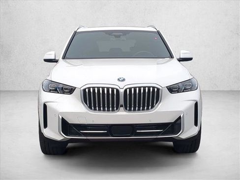 New 2026 BMW X5 xDrive50e w/ Executive Package image 6